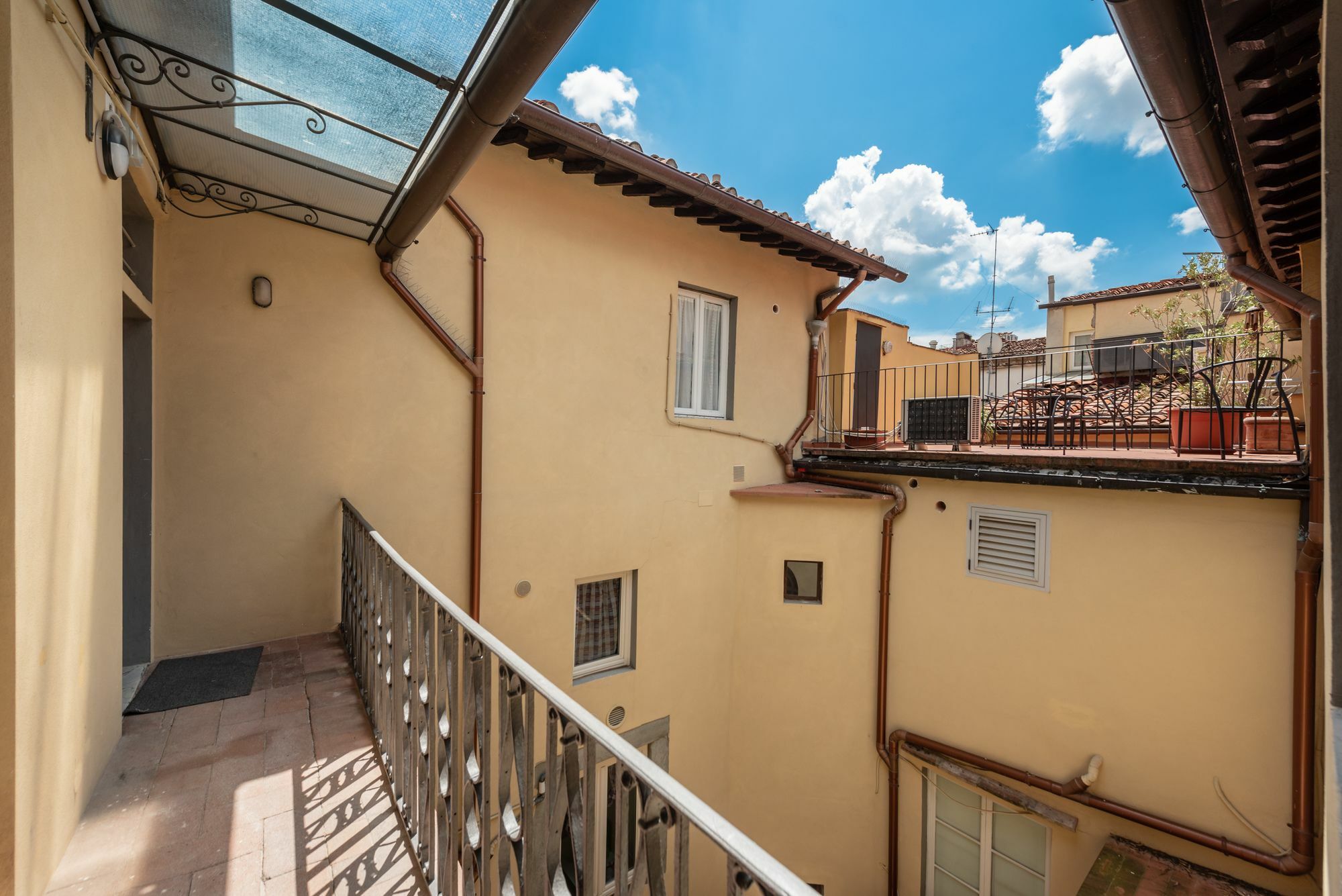 Lovethestylish Oldbridge - Lovetheapartments Florenţa Exterior foto